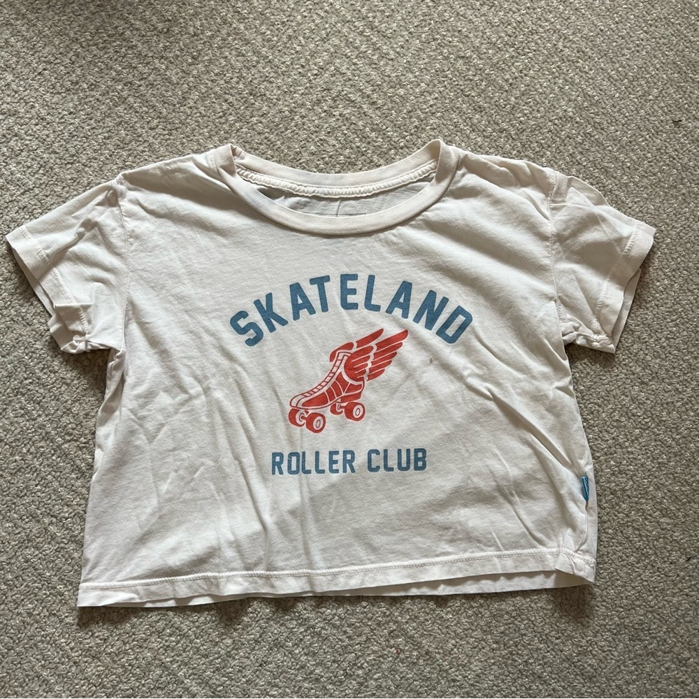 Feather 4 Arrow Skates Tee - Picture 2 of 4